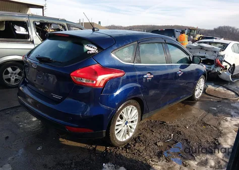 2016 Ford Focus Titanium из США, поврежденный, VIN 1FADP3N23GL370852